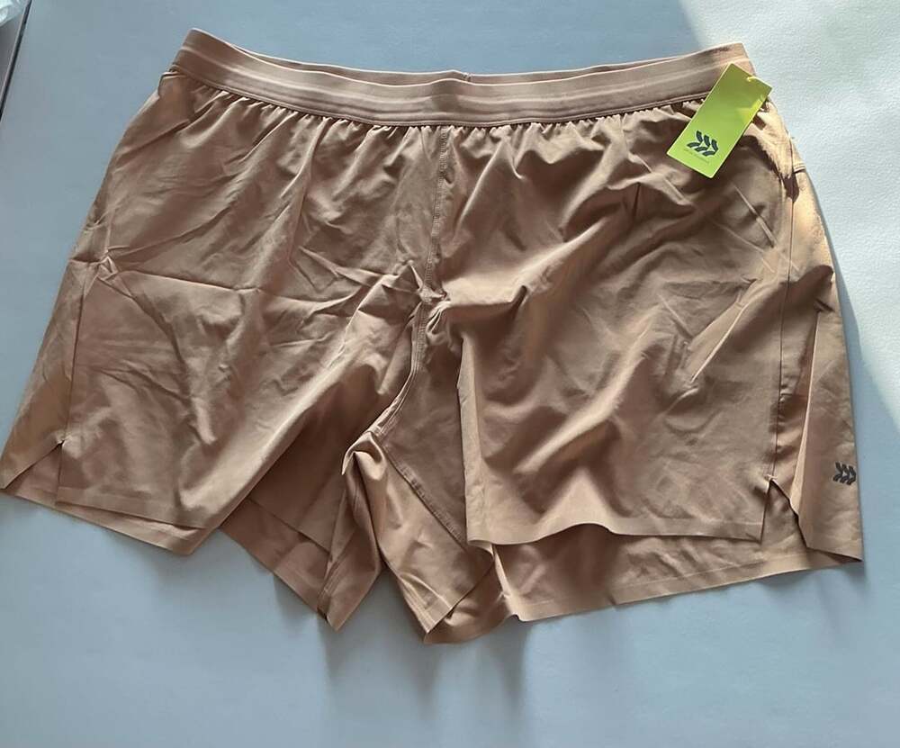 All in Motion Men's Performance Athletic Shorts 2XL Tan Brown New with Tags